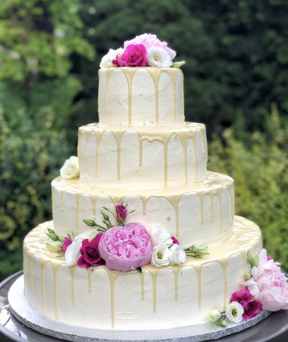 tort weselny kraków dekoracja drip cake-3