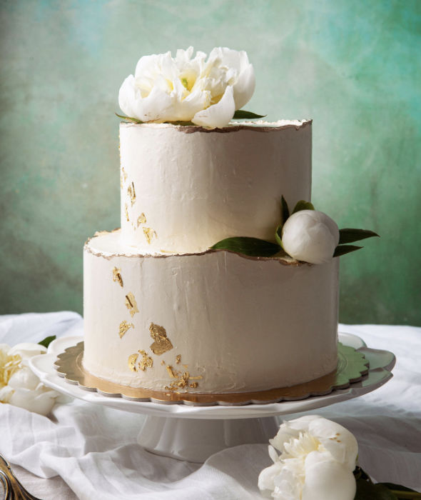 tort weselny kraków dekoracja krem maślany