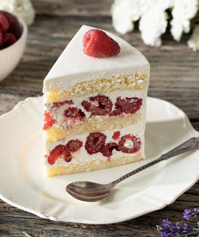 tort weselny kraków malinowy-3