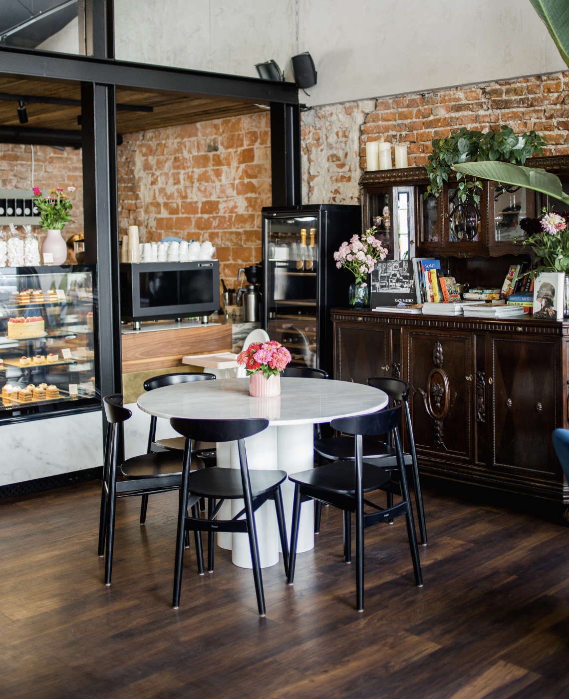 przytulna i klimatyczna kawiarnia Kraków Tartelette-4