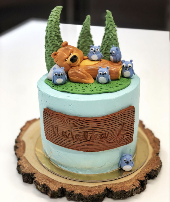 torty-dla-dzieci-dekoracja-krem-3