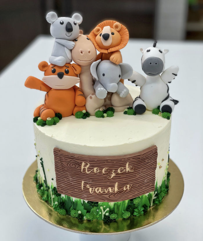 torty-dla-dzieci-dekoracja-krem-4