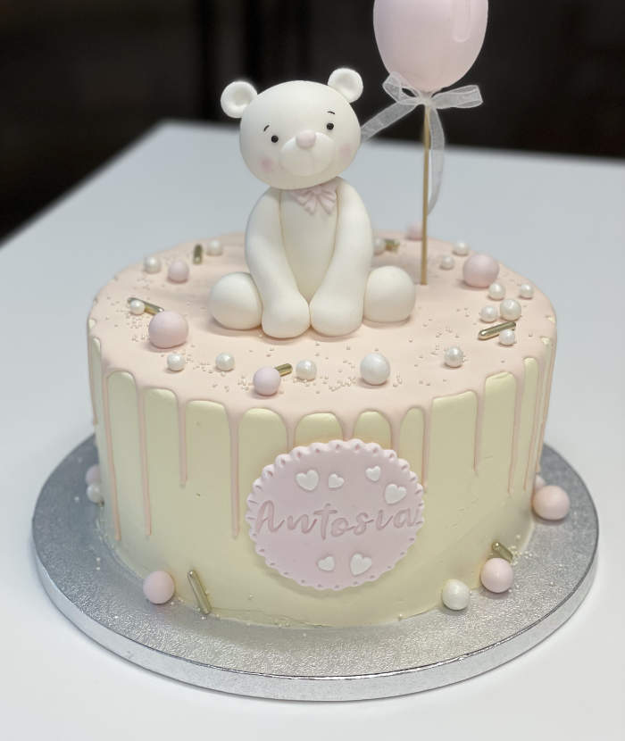 dekoracja-drip-torty-dzieci-1